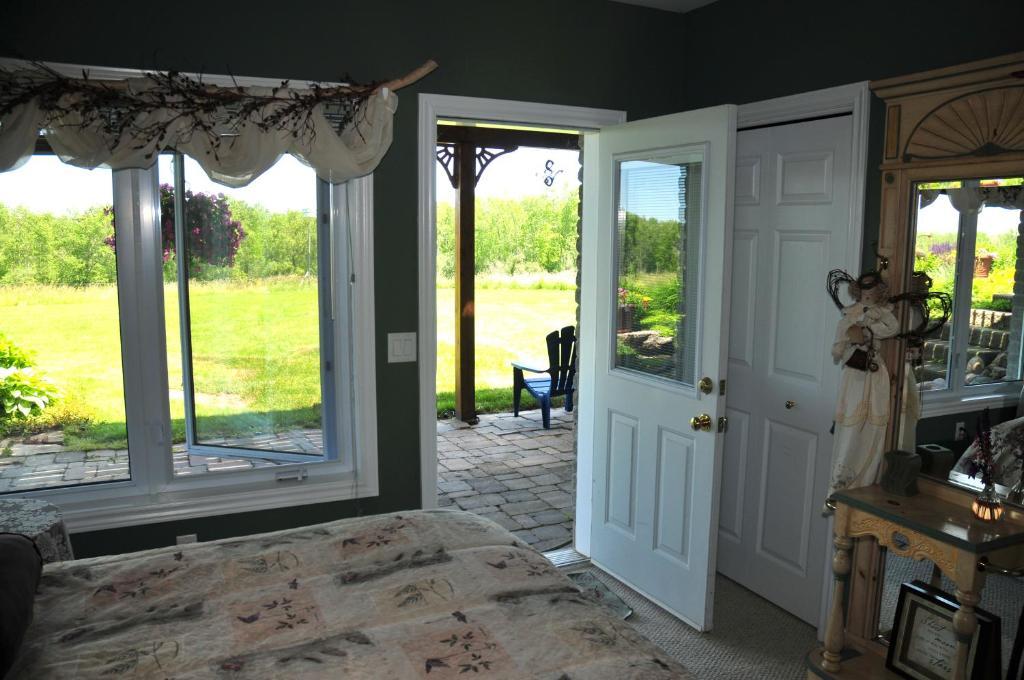 Golden Pathways Retreat B&B Peterborough Quarto foto